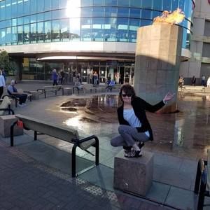 Meet your Posher, Robin